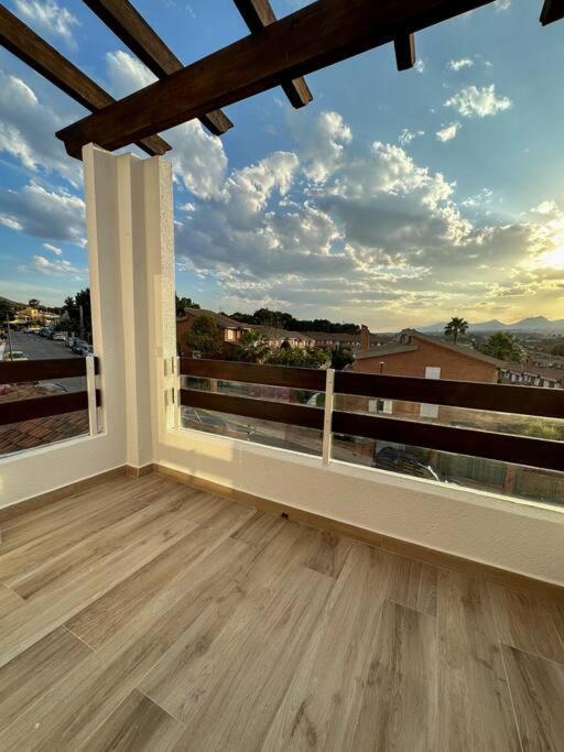 Precioso Apartamento Con Piscina Y Vistas Аликанте Экстерьер фото